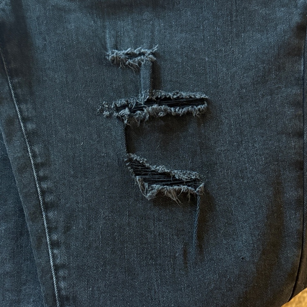 Mossimo Denim Black Distressed Skinny Jeans - Picture 2 of 4